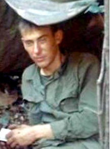 Photo of Private First Class Robert A. Strange, U.S. Army (Virtual Wall)